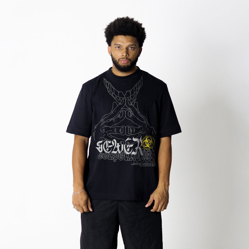 Camiseta Sewer "CORPORATION" Preta